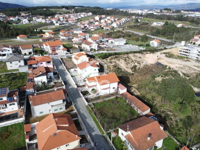 Terreno para Venda em Santa Cruz/Trindade e Sanjurge Foto 13