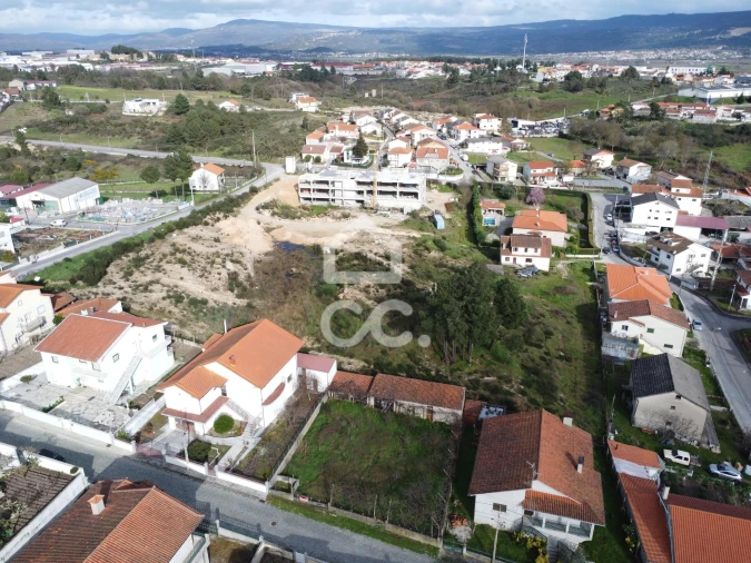 Terreno para Venda em Santa Cruz/Trindade e Sanjurge Foto 11