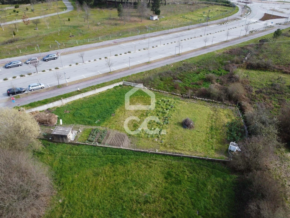 Terreno para Venda em Santa Maria Maior Foto 8