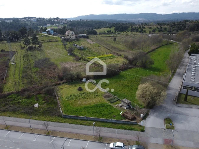 Terreno para Venda em Santa Maria Maior Foto 2