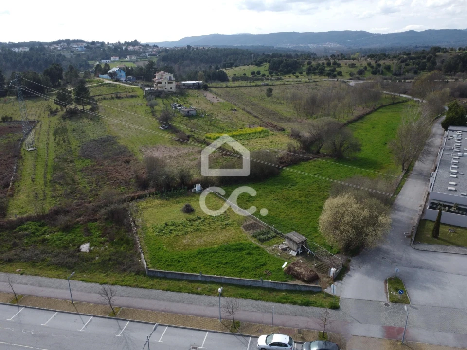 Terreno para Venda em Santa Maria Maior Foto 2