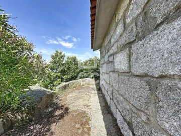 Quinta T3 para Venda em Aguas Frias