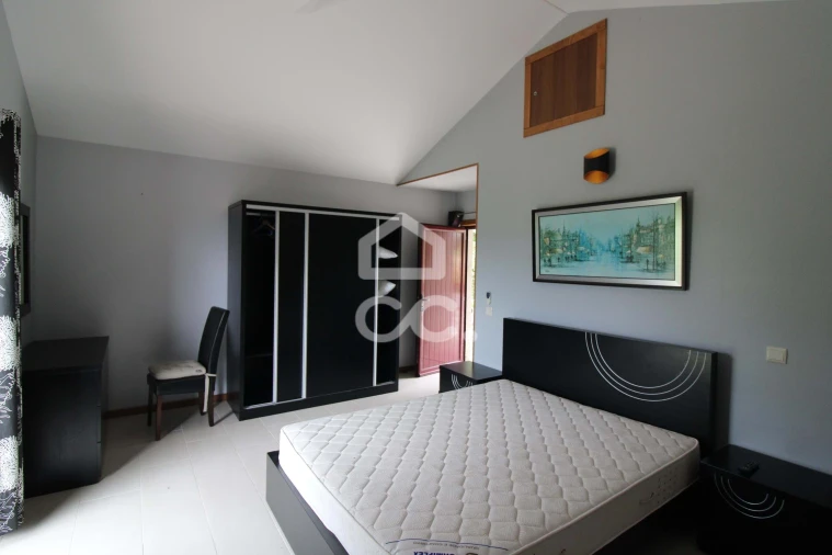 Quinta T3 para Venda em Aguas Frias Foto 19