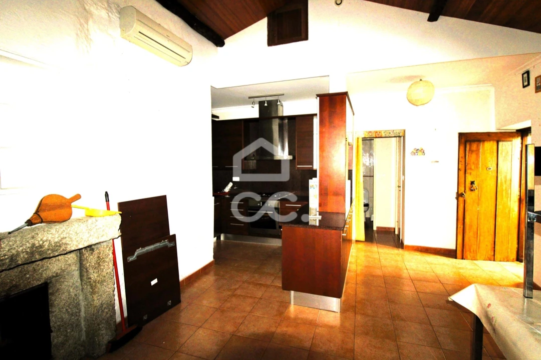 Quinta T3 para Venda em Aguas Frias Foto 26