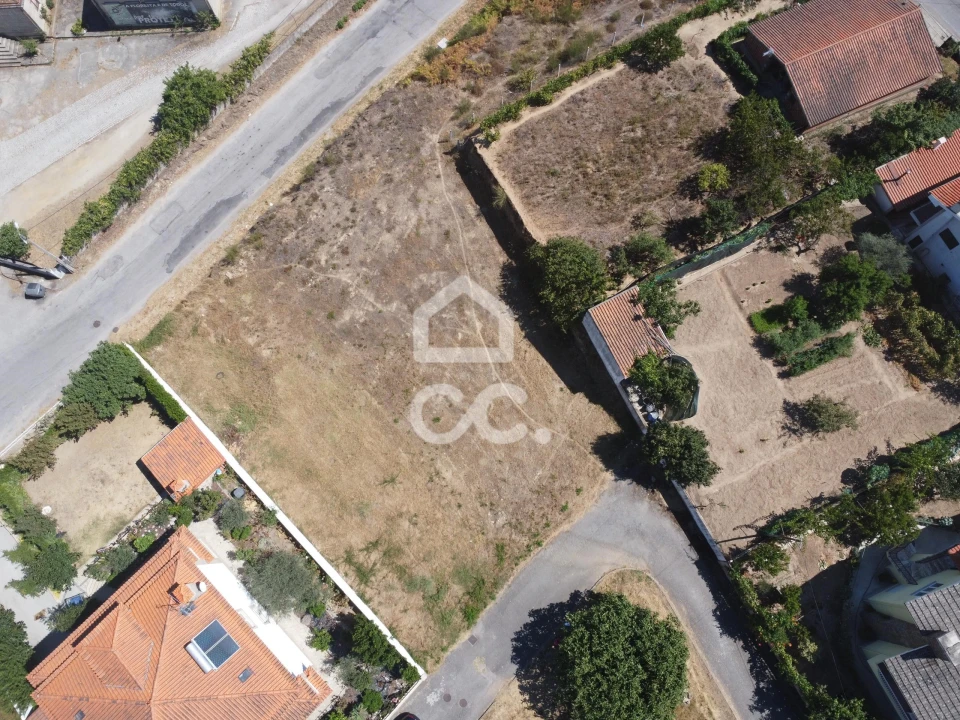 Terreno para Venda em Santa Maria Maior Foto 1