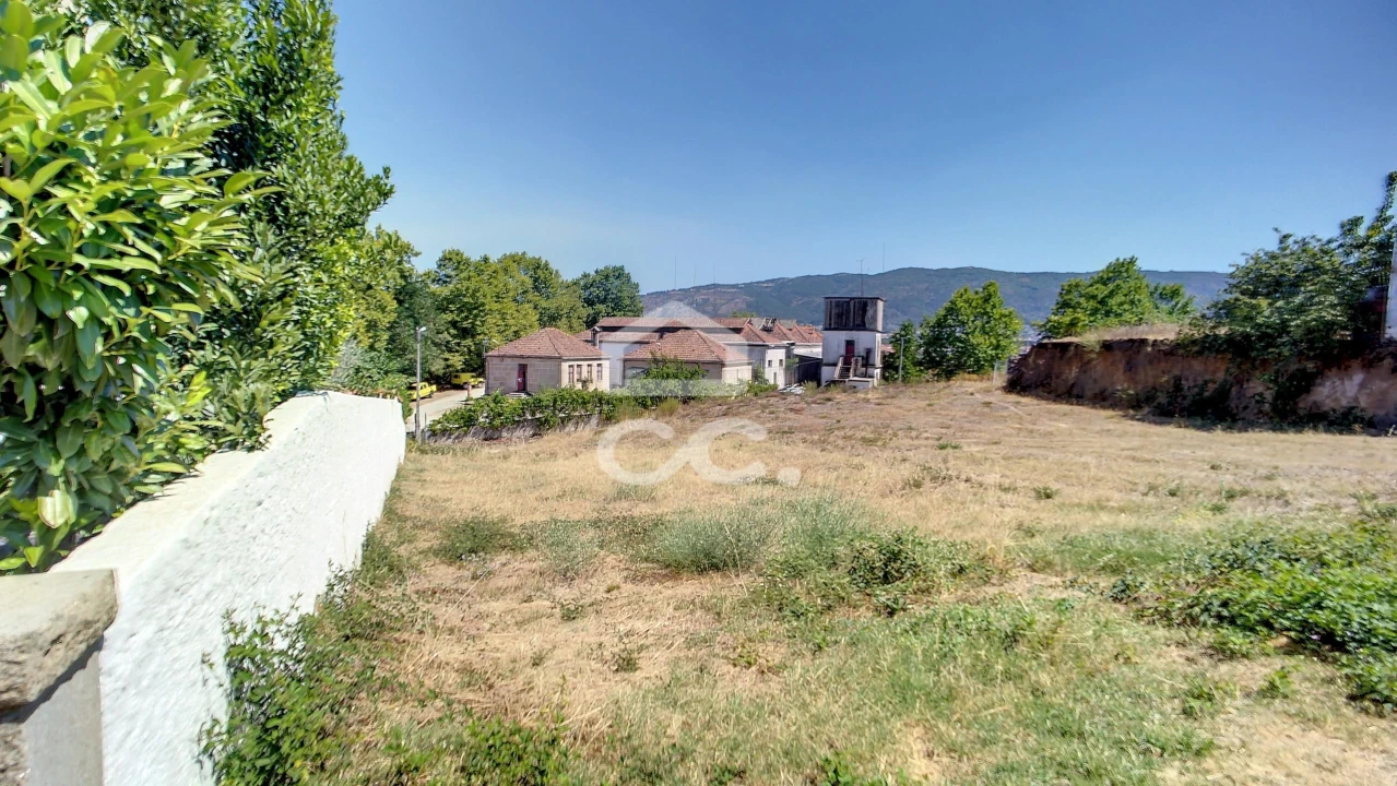 Terreno para Venda em Santa Maria Maior Foto 11