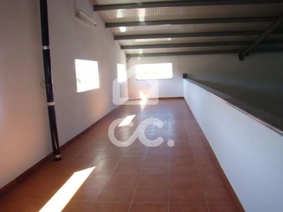Armazém para Venda em Santa Cruz/Trindade e Sanjurge Foto 7