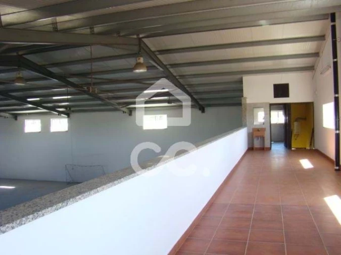 Armazém para Venda em Santa Cruz/Trindade e Sanjurge Foto 6