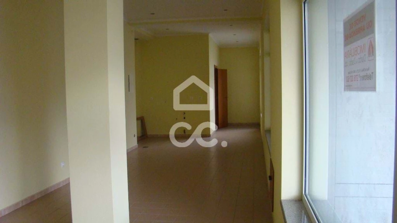 Negócio para Venda em Santa Maria Maior Foto 3