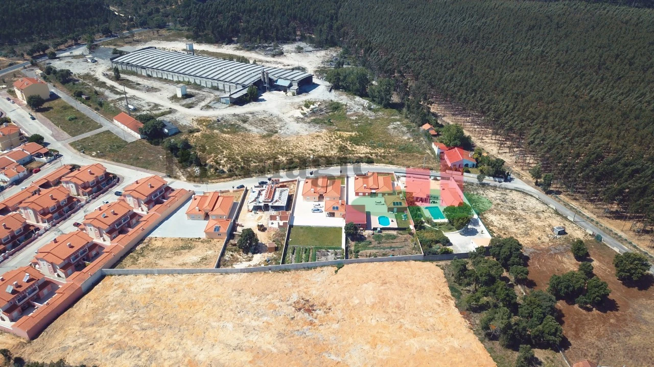 Negócio para Venda em Rio Maior Foto 2