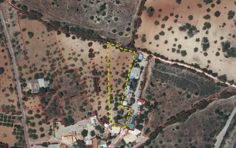 Terreno Misto para Venda em Conceição e Estoi Planta 1