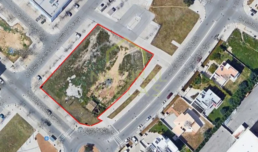 Terreno Comércio / Armazém para Venda em Loule (São Clemente) Foto 3