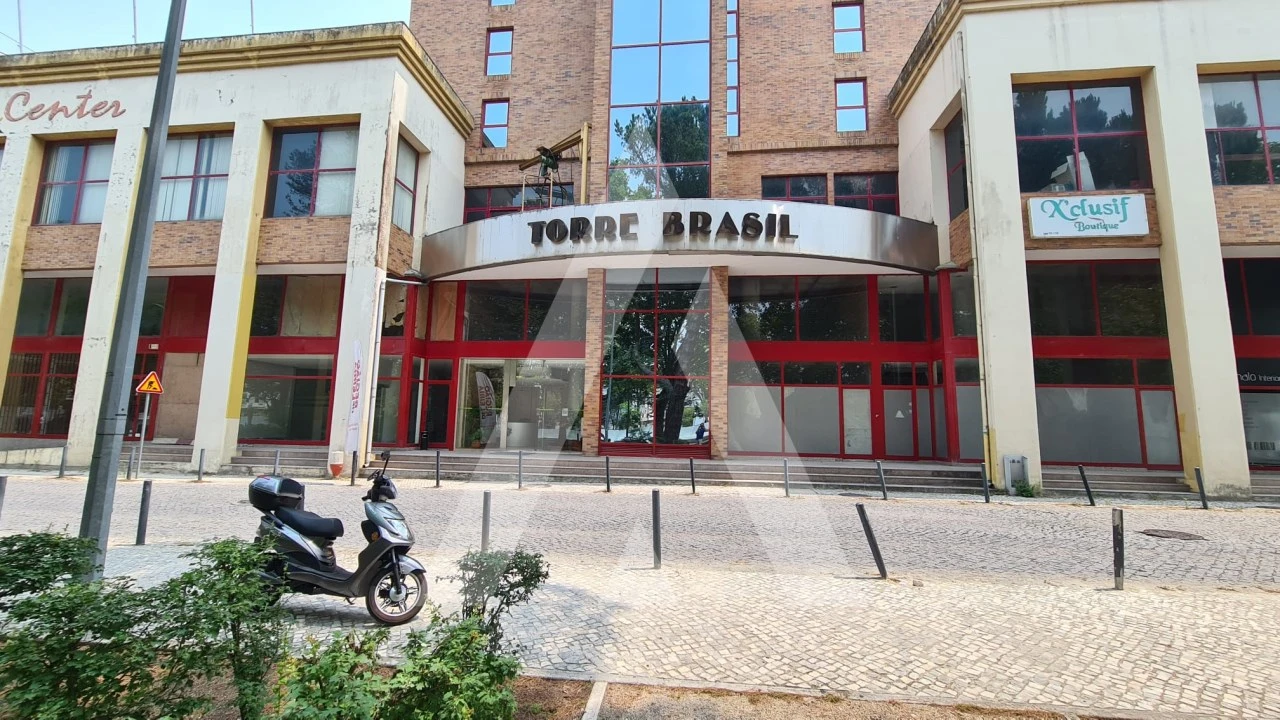 Escritório para Venda em Leiria, Pousos, Barreira e Cortes Foto 1