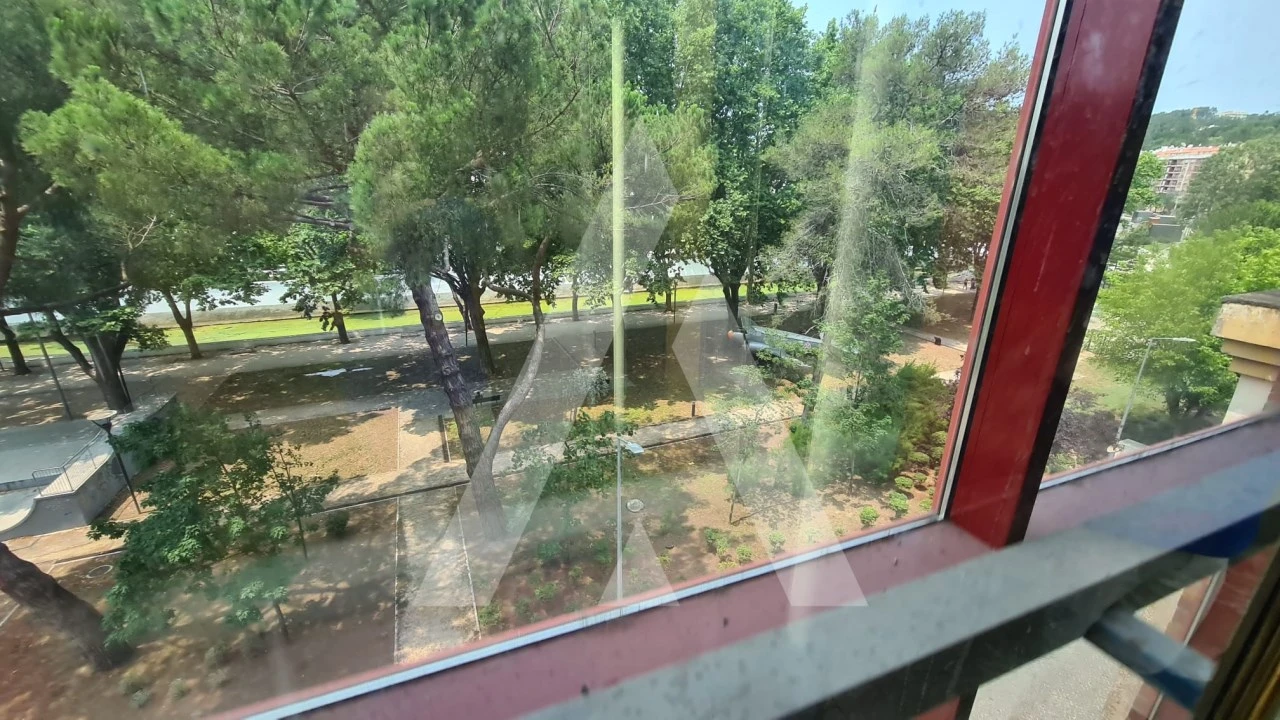 Escritório para Venda em Leiria, Pousos, Barreira e Cortes Foto 9