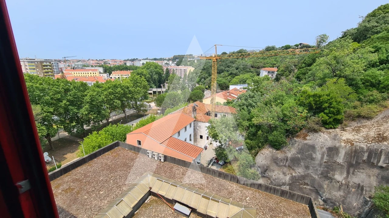 Escritório para Venda em Leiria, Pousos, Barreira e Cortes Foto 25