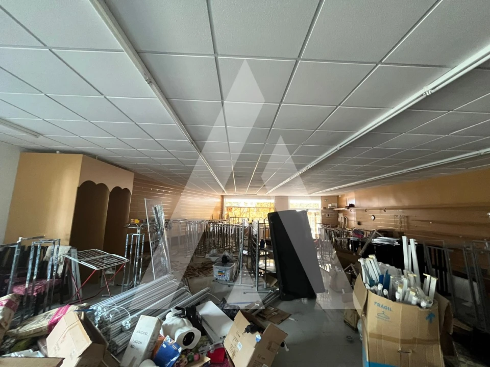 Loja para Venda em Mira de Aire Foto 6