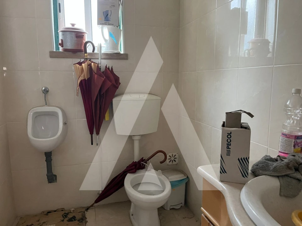 Loja para Venda em Mira de Aire Foto 12