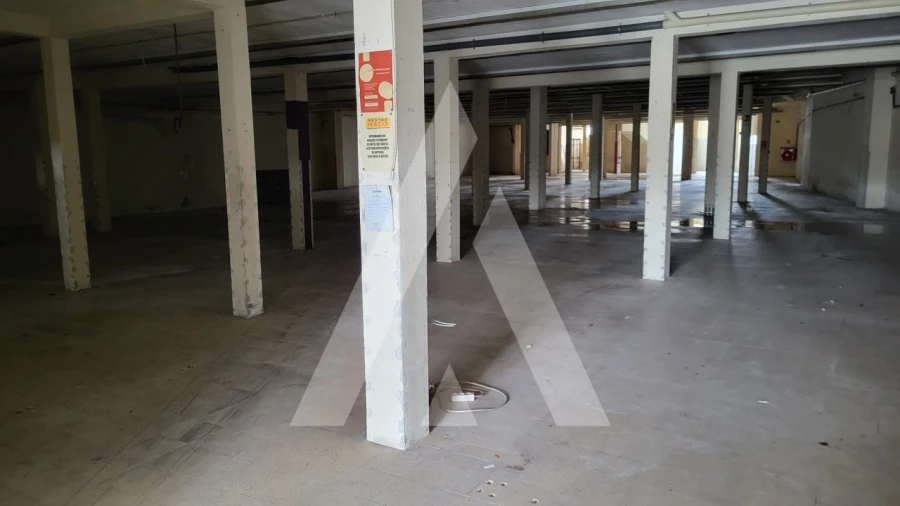 Loja para Arrendamento em Marinha Grande Foto 15