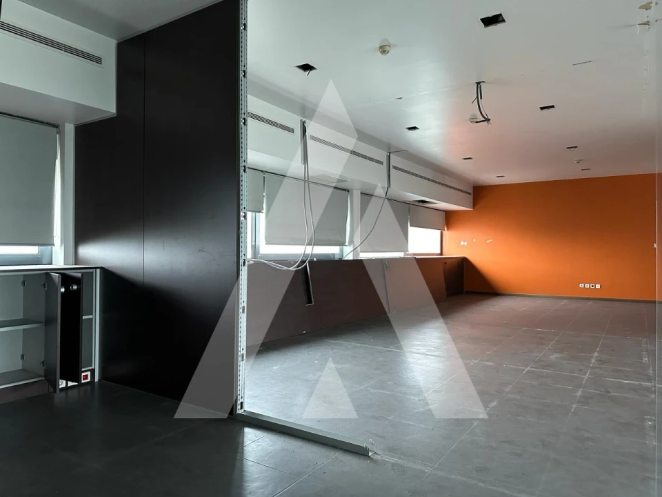 Escritório para Arrendamento em Torres Novas (Santa Maria, Salvador e Santiago) Foto 12