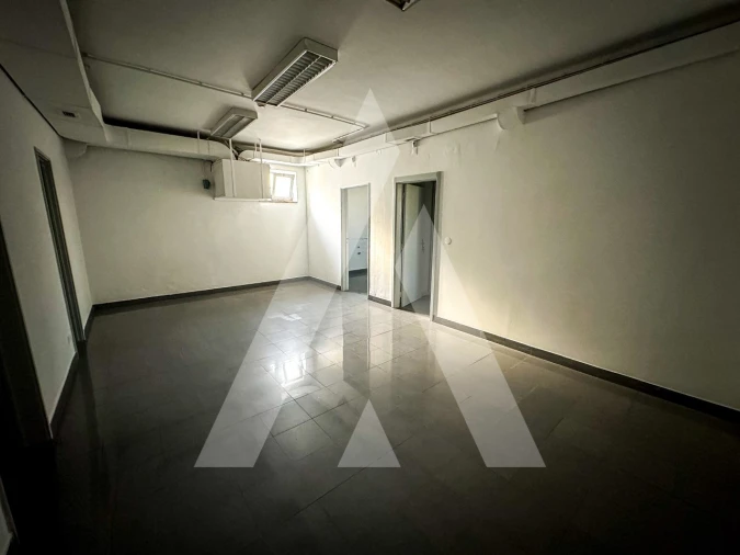 Prédio para Venda em Avelar Foto 40