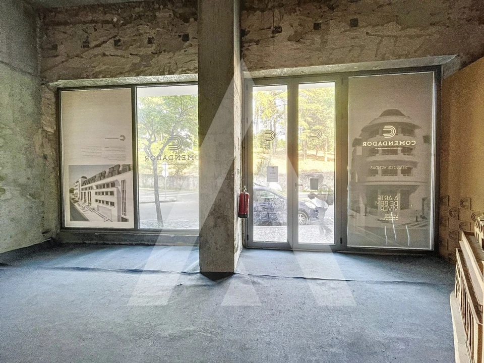 Loja para Arrendamento em Leiria, Pousos, Barreira e Cortes Foto 3