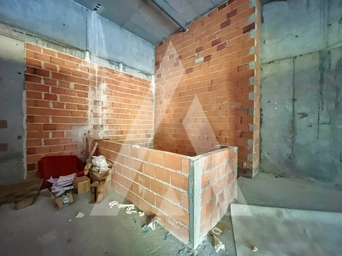 Loja para Arrendamento em Leiria, Pousos, Barreira e Cortes Foto 7