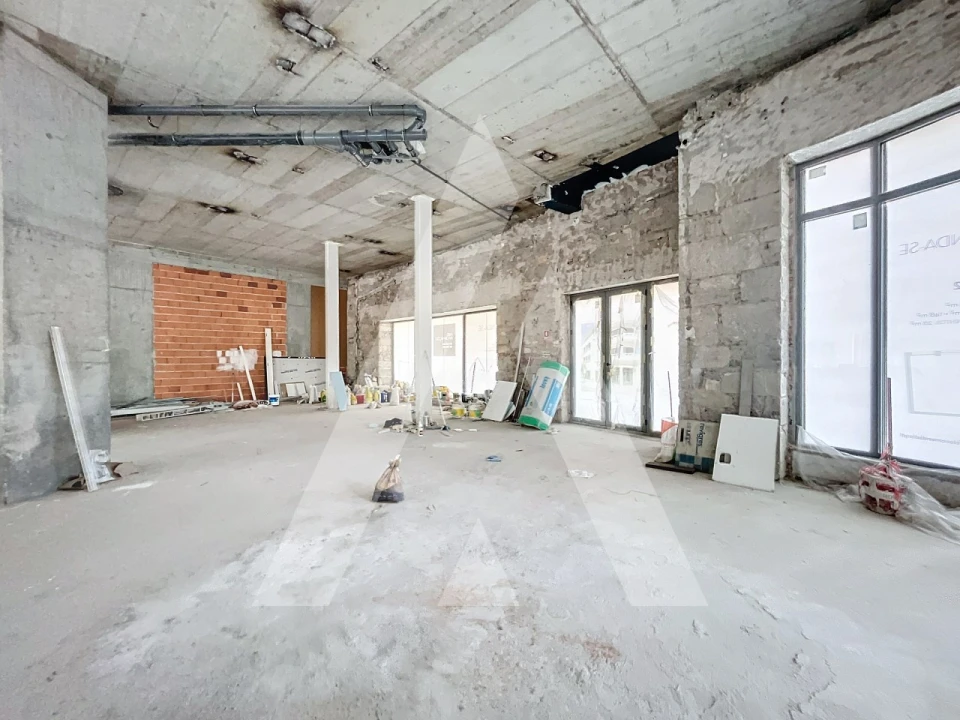 Loja para Arrendamento em Leiria, Pousos, Barreira e Cortes Foto 8