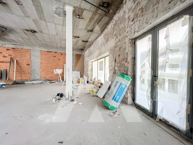 Loja para Arrendamento em Leiria, Pousos, Barreira e Cortes Foto 9