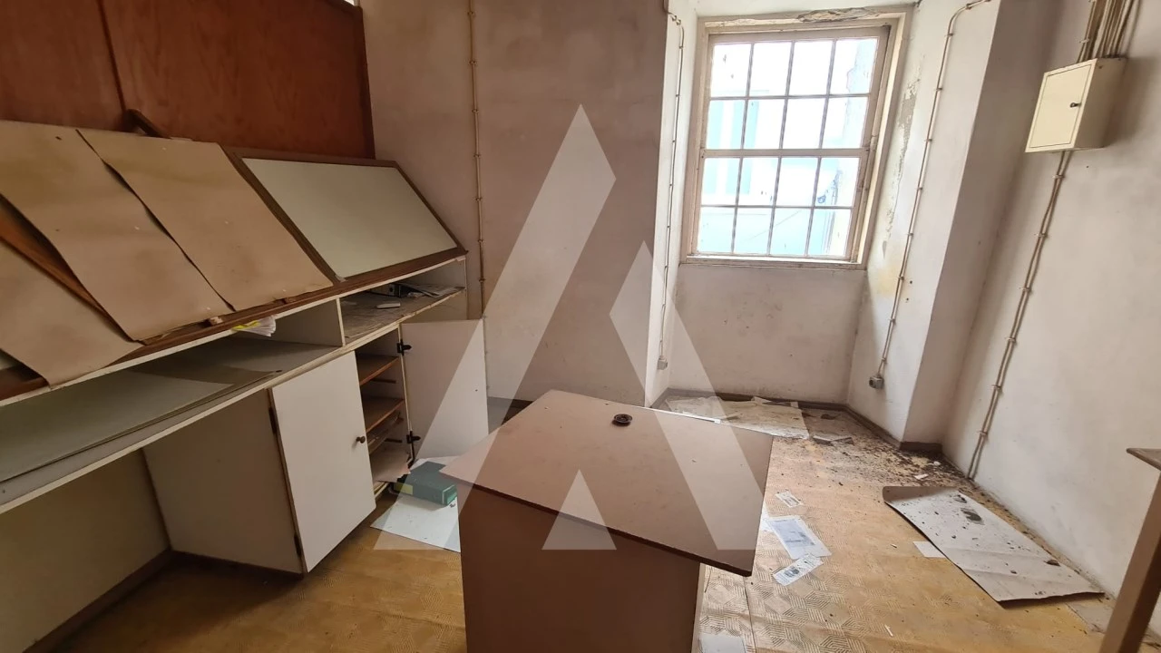 Prédio para Venda em Buarcos Foto 27
