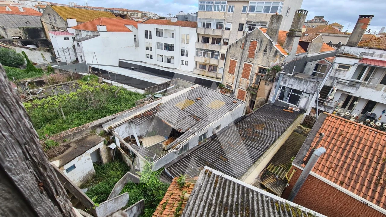 Prédio para Venda em Buarcos Foto 38