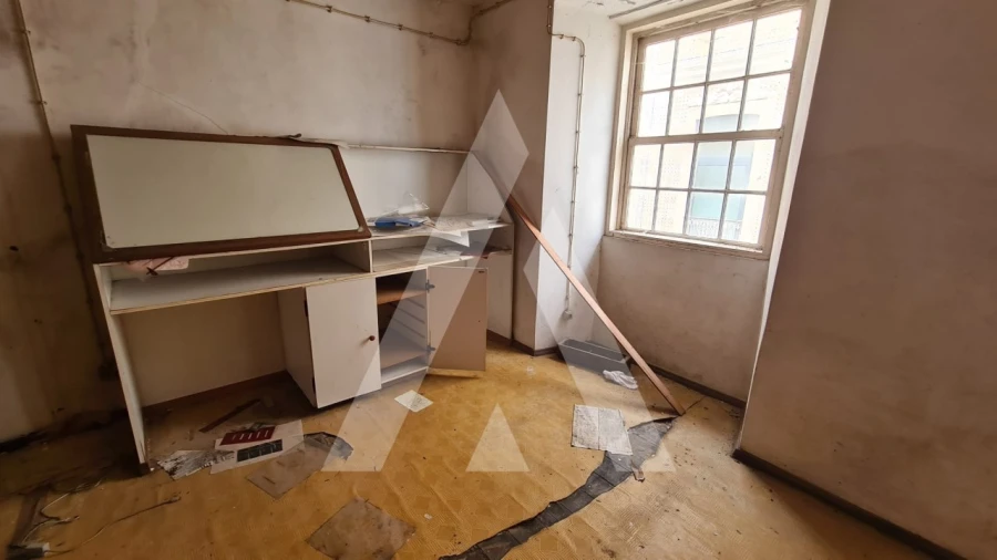 Prédio para Venda em Buarcos Foto 32