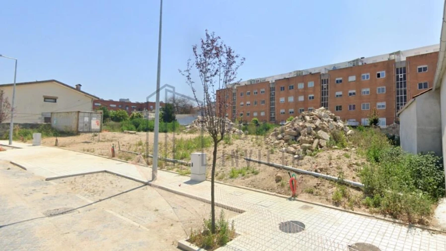 Terreno para Venda em São Mamede de Infesta e Senhora da Hora Foto 3