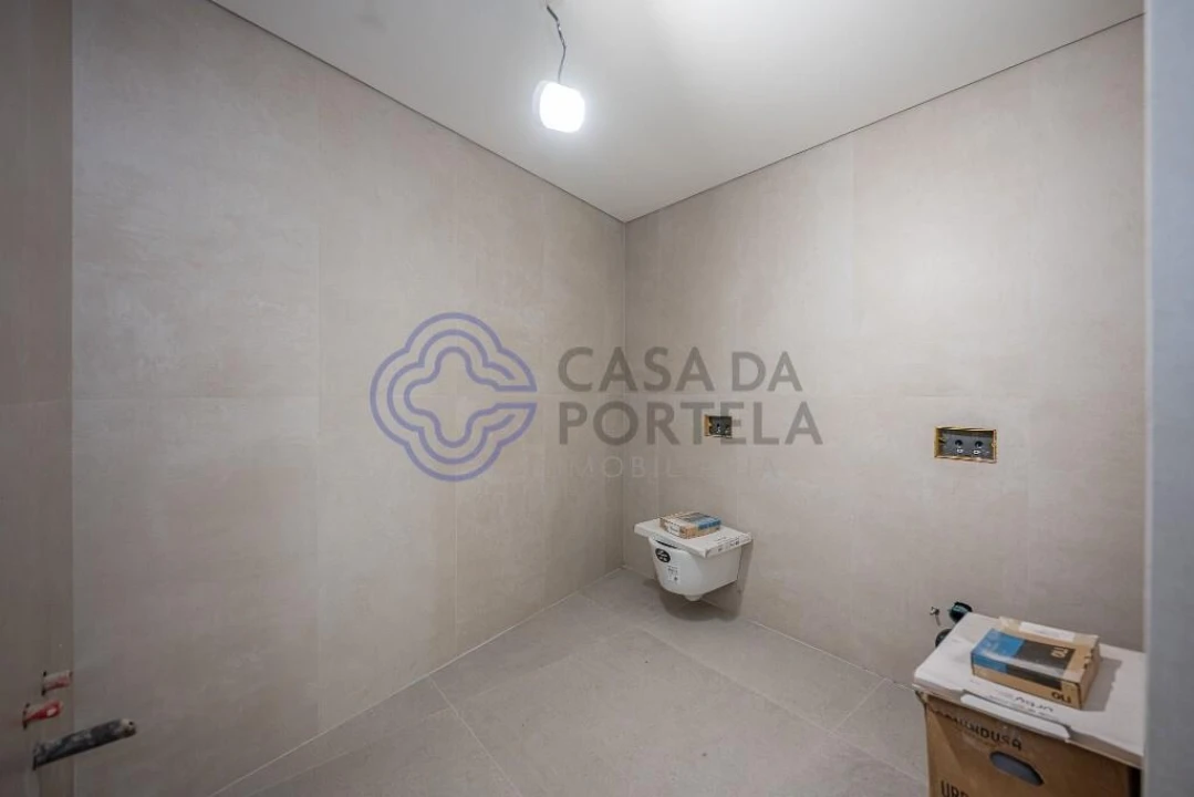 Loja para Venda em Matosinhos e Leça da Palmeira Foto 13