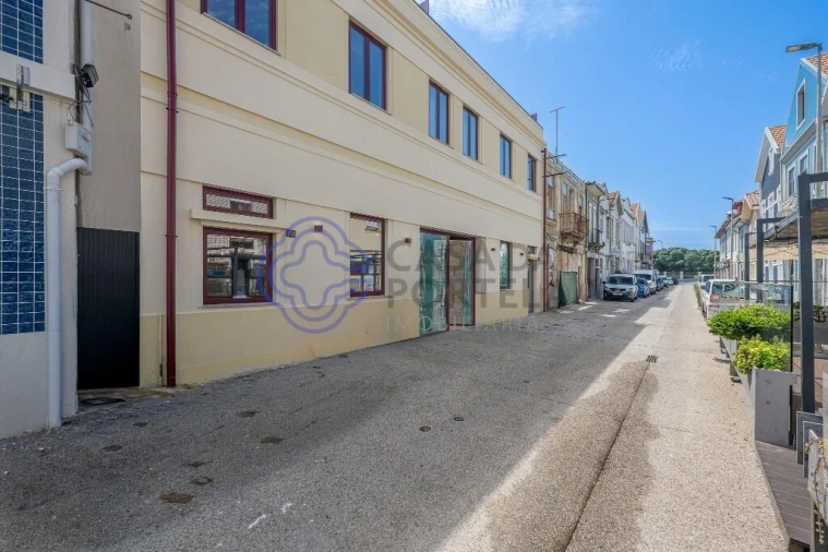 Loja para Venda em Matosinhos e Leça da Palmeira Foto 17