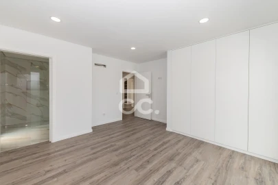Apartamento T4 para Venda em Amora