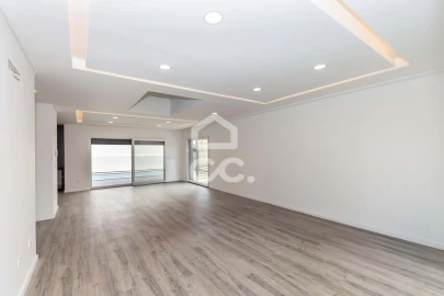 Apartamento T4 para Venda em Amora
