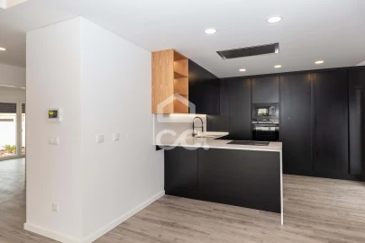 Apartamento T4 para Venda em Amora