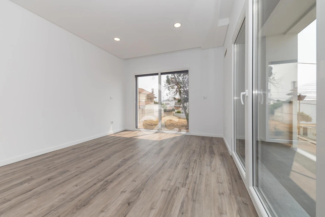 Apartamento T4 para Venda em Amora Foto 38