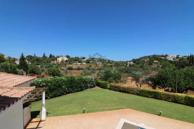 Moradia T4 para Venda em Loule (São Clemente) Foto 34