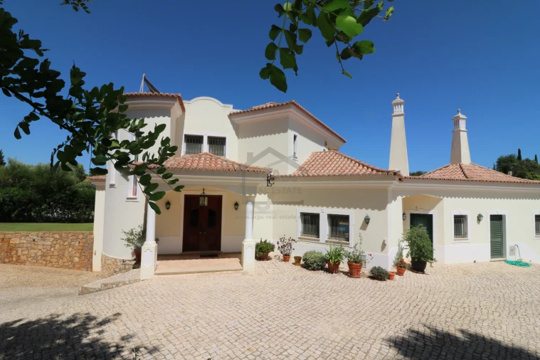 Moradia T4 para Venda em Loule (São Clemente) Foto 32