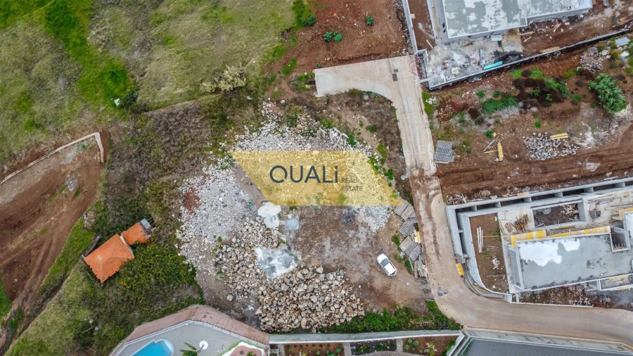 Terreno para Venda em Prazeres Foto 2