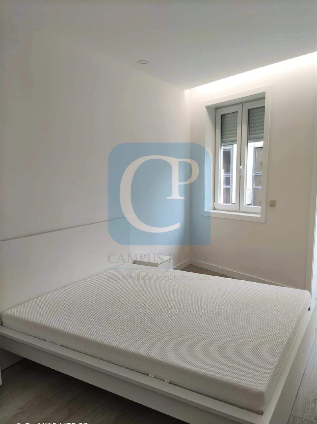 Apartamento T0 para Venda em Cedofeita, Santo Ildefonso, Sé, Miragaia, São Nicolau e Vitória Foto 15