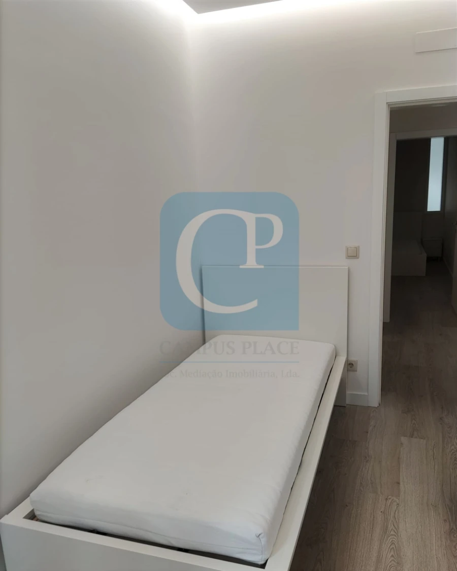 Apartamento T0 para Venda em Cedofeita, Santo Ildefonso, Sé, Miragaia, São Nicolau e Vitória Foto 13