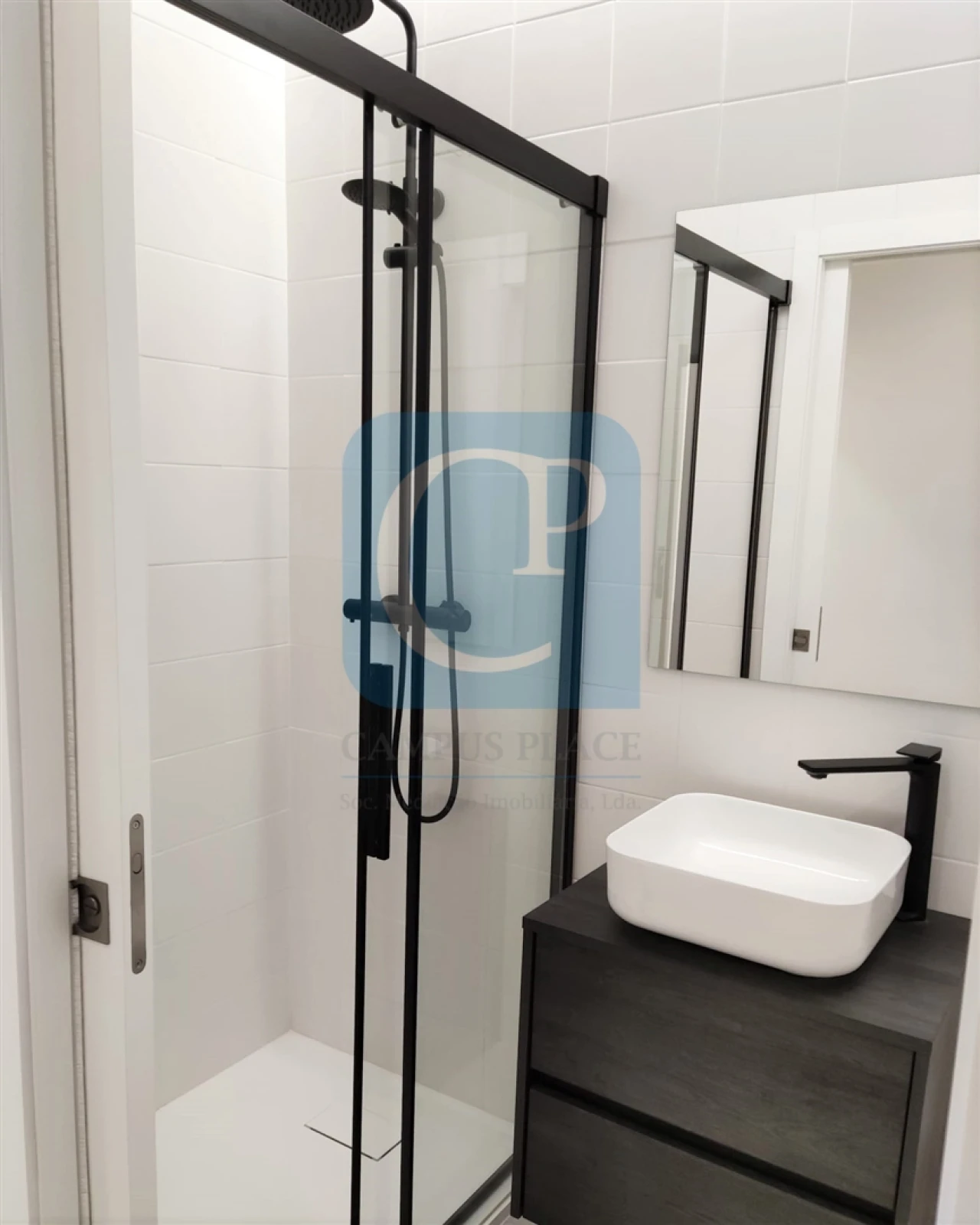 Apartamento T0 para Venda em Cedofeita, Santo Ildefonso, Sé, Miragaia, São Nicolau e Vitória Foto 16