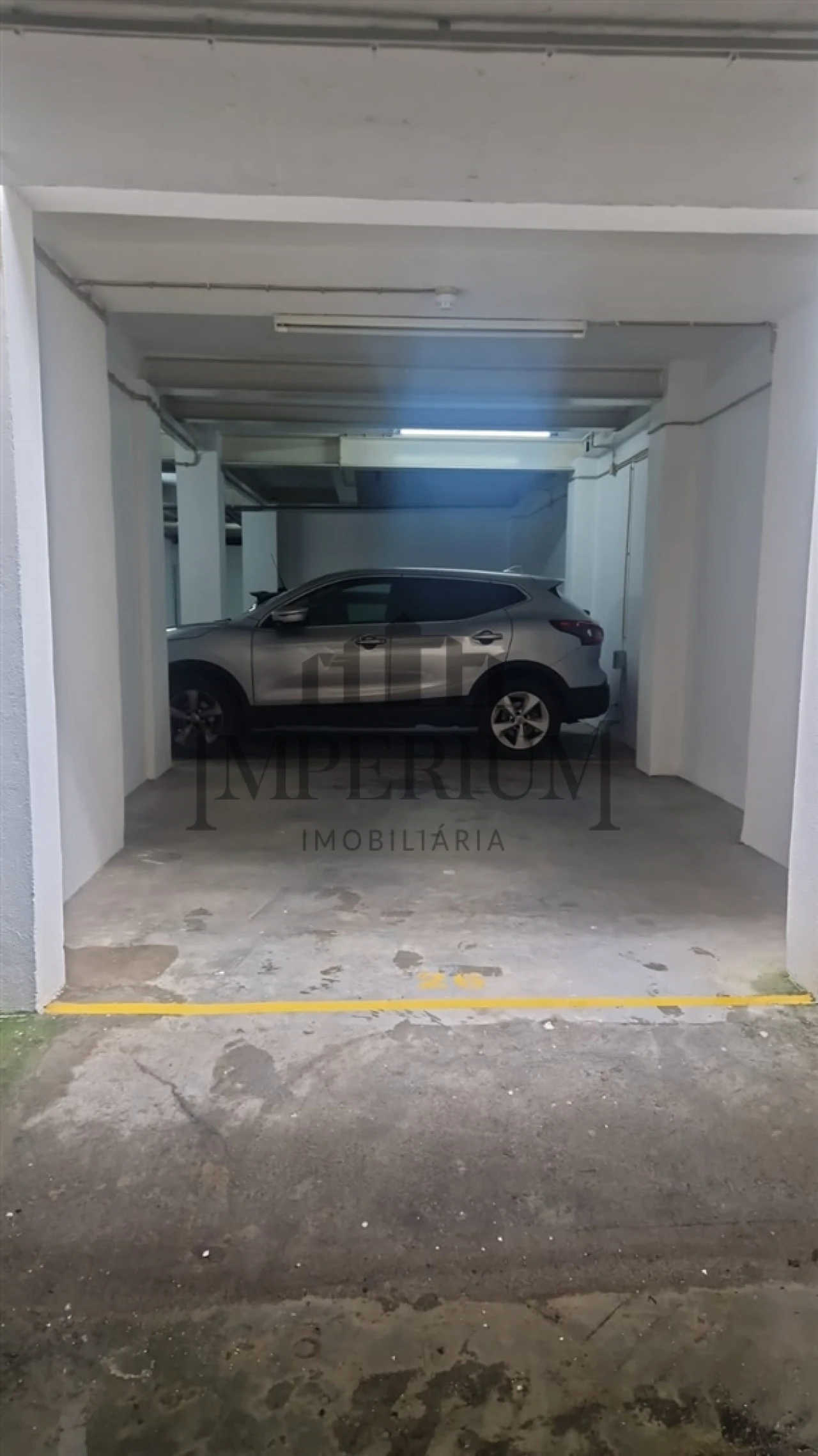 Garagem para Arrendamento em Santo António Foto 1