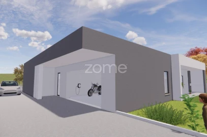 Moradia T3 para Venda em Parceiros e Azoia