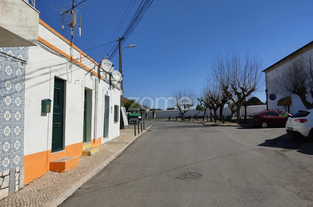 Moradia T4 para Venda em Santo Antão e São Julião do Tojal Foto 2