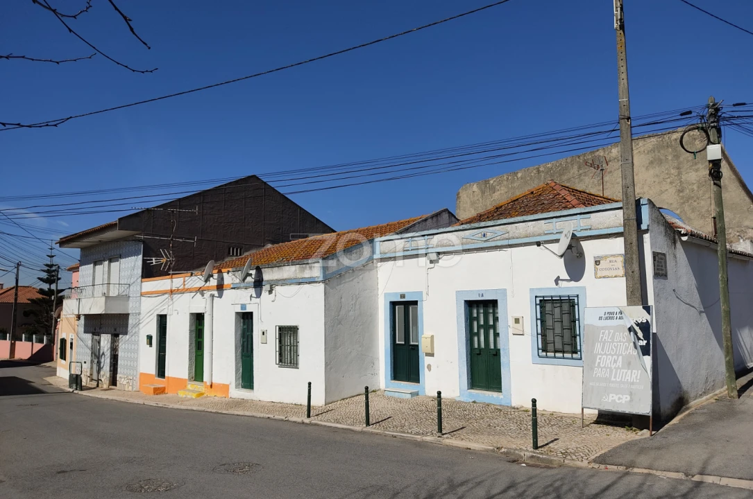 Moradia T4 para Venda em Santo Antão e São Julião do Tojal Foto 12