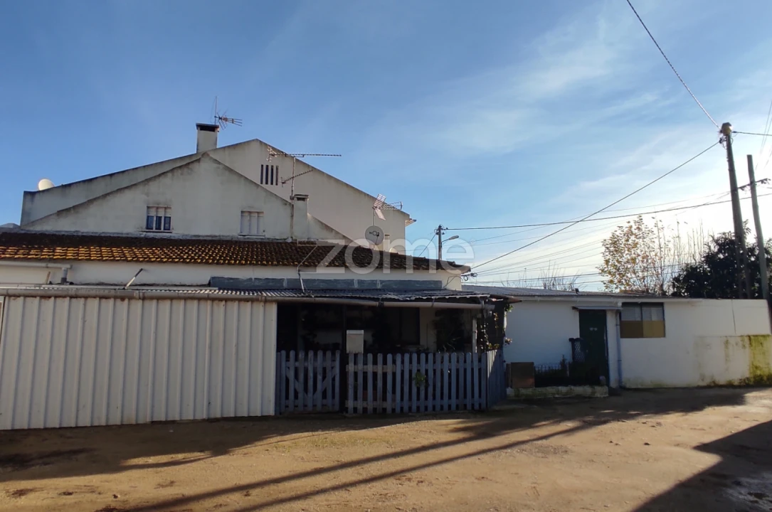 Moradia T4 para Venda em Santo Antão e São Julião do Tojal Foto 7