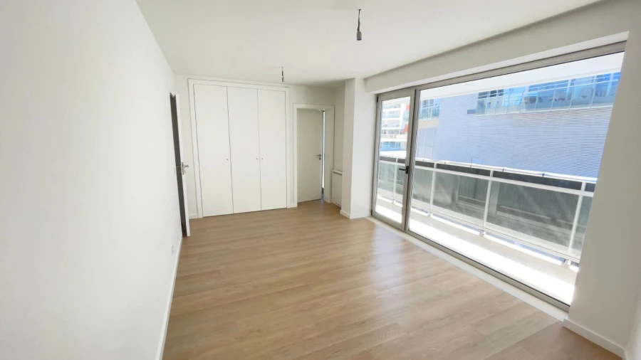 Apartamento T4 para Venda em Alhadas Foto 15